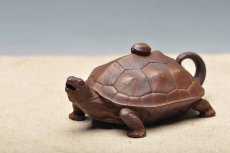 紫砂壶图片：全手工仿生雕塑 孙金立 寿龟  - 美壶网