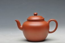 紫砂壶图片：线条流畅  亭亭玉立 全手恒圆 - 美壶网