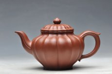 紫砂壶图片：线条流畅 清美之作 筋纹笑樱 - 美壶网