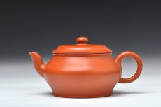 紫砂壶图片：小煤窑朱泥 全手水扁 传统实用 不接受定制 - 美壶网
