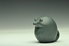 紫砂壶图片：全手茶宠 文房水注 可爱萌宠 绿泥灵蛇 - 美壶网