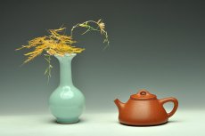 紫砂壶图片：手工练制纯料降坡泥 倔强可爱~ 全手子冶石瓢 雅致喜人 - 美壶网