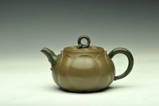 紫砂壶图片：原创作品孙伟强张新亚合作 灵秀俊美    典雅大气 - 美壶网