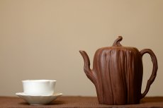 紫砂壶图片：吴震经典代表作 榕树 - 美壶网