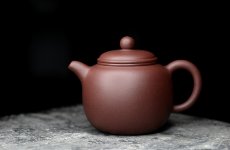 紫砂壶图片：美壶特惠 优质黄龙山紫泥 匏尊 茶人最爱器形 饱满大气 - 美壶网