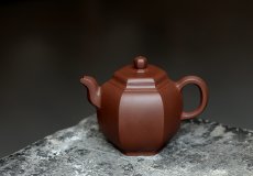 紫砂壶图片：马建鹏作品 美壶特惠 全手六方宝灯 工整挺拔 - 美壶网