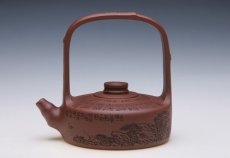 紫砂壶图片：竹露生香提梁壶 - 美壶网