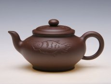 紫砂壶图片：虚扁壶 - 美壶网