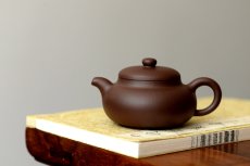 紫砂壶图片：张智耀全手新作 圆润饱满 有趣实用 全手圆乐 - 美壶网