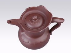 紫砂壶图片：菱花僧帽 - 美壶网