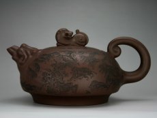 紫砂壶图片：王者之风 - 美壶网