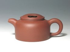 紫砂壶图片：牛盖莲子 - 美壶网