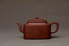 紫砂壶图片：马建鹏作品 美壶特惠 全手书香小四方 工整挺拔 - 美壶网