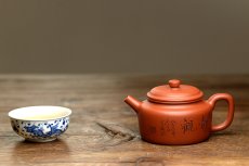 紫砂壶图片：国工师张云熙作品 温文尔雅 德中 传统经典 - 美壶网