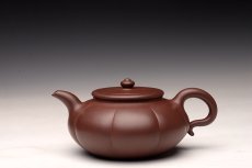 紫砂壶图片：陈进丙申初夏全手新作 筋囊器型 难度之大 端庄优雅 秋蕾 - 美壶网