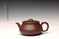 紫砂壶图片：江家风范 雅致清秀 实力之作 全手刹凹清风竹影 居不可无竹~ - 美壶网