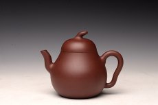 紫砂壶图片：俞欣荣丙申初夏新作 茄瓜 别具新意 线条流畅 美壶特惠  - 美壶网