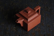 紫砂壶图片：线面挺快难度大全手工逸四方 - 美壶网