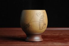 紫砂壶图片：精品紫砂杯 私人定制 紫泥粉段泥 清供文气 手感特扎实 茶人醉爱 每个都不一样 - 美壶网