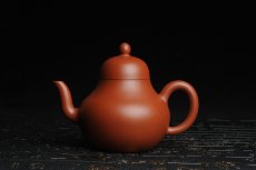 紫砂壶图片：端庄秀雅 精致全手工思亭壶  - 美壶网