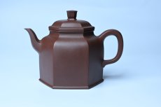 紫砂壶图片：美壶特惠 精致全手工六方金钟 泥料超好 - 美壶网