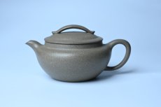 紫砂壶图片：美壶特惠 特好芝麻绿泥云帆紫砂壶 茶人醉爱 - 美壶网