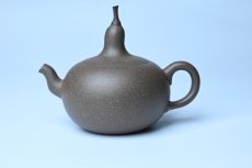 紫砂壶图片：美壶特惠 精致青段大肚茄子壶 茶人醉爱 - 美壶网