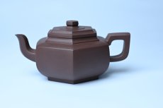 紫砂壶图片：美壶特惠 潜力股凌晨老师 精致紫泥全手工雪华壶 期待与您结缘 - 美壶网