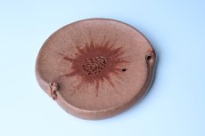 紫砂壶图片：美器特惠 朱自立工作室精品寿桃干泡台 直径大约15cm - 美壶网