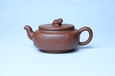 紫砂壶图片：美壶特惠 精致优质紫泥祥瑞壶 难度大 茶人醉爱 - 美壶网