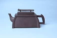 紫砂壶图片：美壶特惠 精致紫泥琴壶 难度大 茶人醉爱 - 美壶网