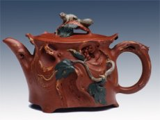 紫砂壶图片：松鼠葡萄 - 美壶网