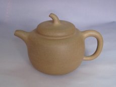 紫砂壶图片：茄段 250CC - 美壶网