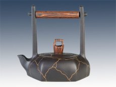 紫砂壶图片：古井提梁 - 美壶网