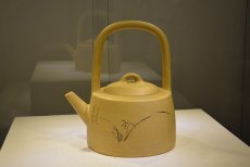 紫砂壶图片：曼生提梁 天津美术学院霍春阳教授书画 - 美壶网