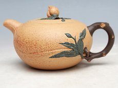 紫砂壶图片：寿桃 - 美壶网