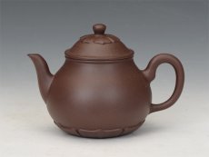 紫砂壶图片：莲韵壶 - 美壶网