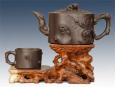 紫砂壶图片：松鼠葡萄套壶 - 美壶网