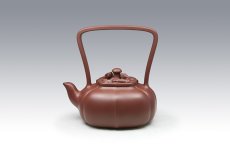 紫砂壶图片：汉风提梁 - 美壶网