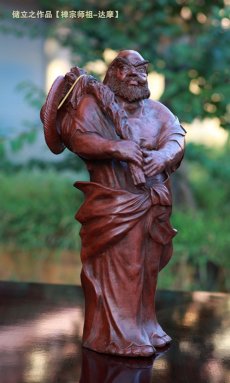 紫砂壶图片：禅宗师祖——达摩 - 美壶网