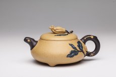 紫砂壶图片：佛手壶 - 美壶网