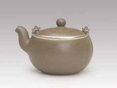 紫砂壶图片：银把一粒珠 - 美壶网