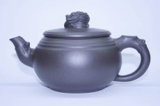 紫砂壶图片：祥龙戏水 - 美壶网