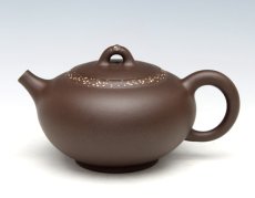 紫砂壶图片：乐在其中  - 美壶网