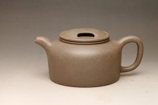 紫砂壶图片：青段牛盖莲子 - 美壶网