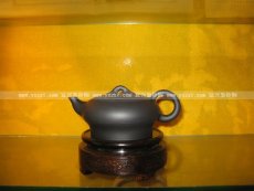 紫砂壶图片：情有独钟 - 美壶网