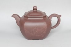 紫砂壶图片：四方雅韵 （鱼乐图） - 美壶网