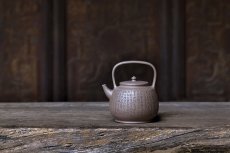 紫砂壶图片：散氏提粱大品 - 美壶网