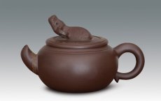 紫砂壶图片：牛气冲天 - 美壶网