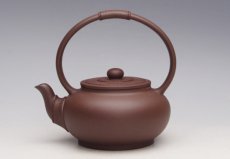 紫砂壶图片：包容提梁壶 - 美壶网